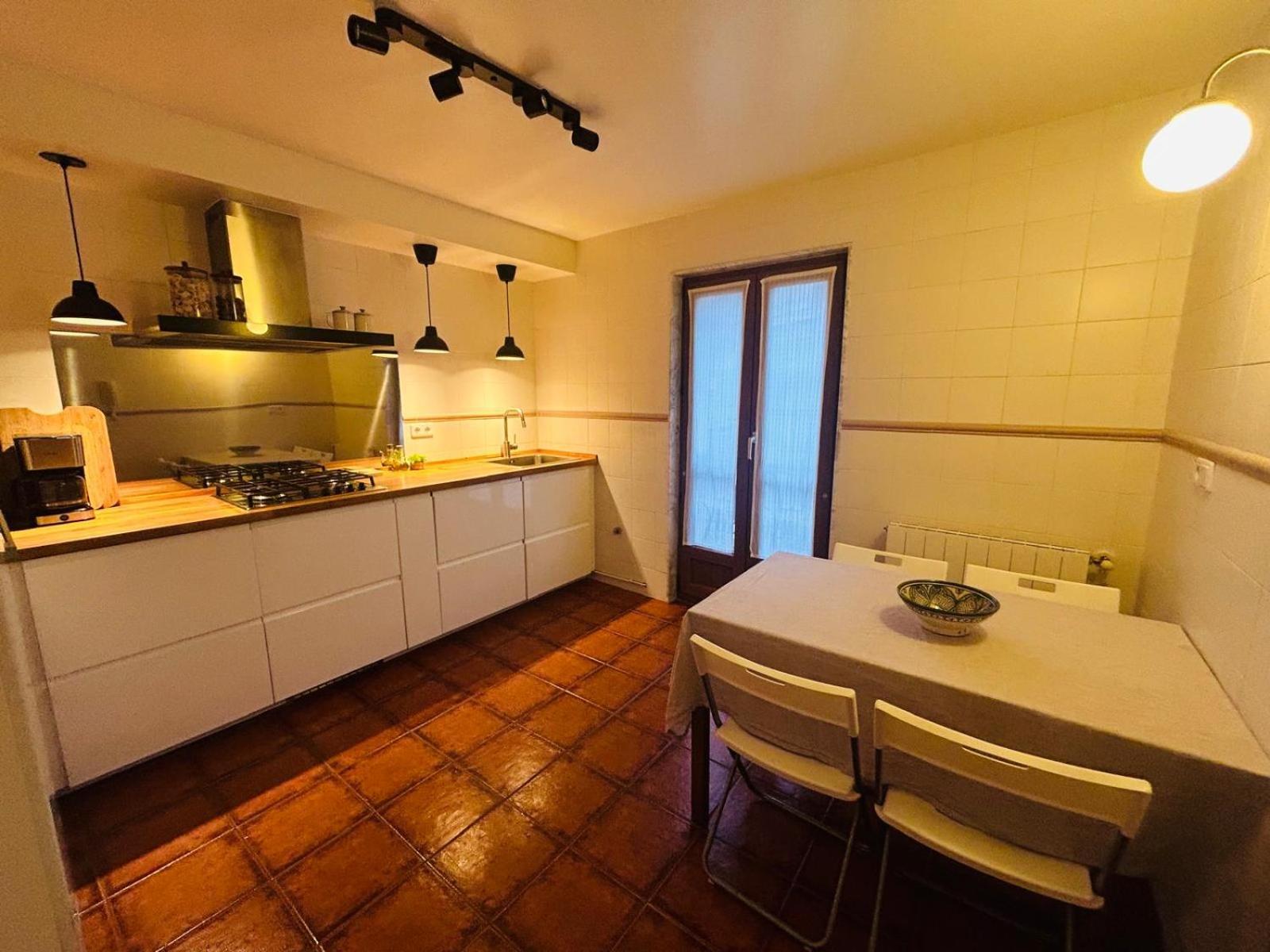 Appartement Casa De La Tila à Arenas De Cabrales Extérieur photo