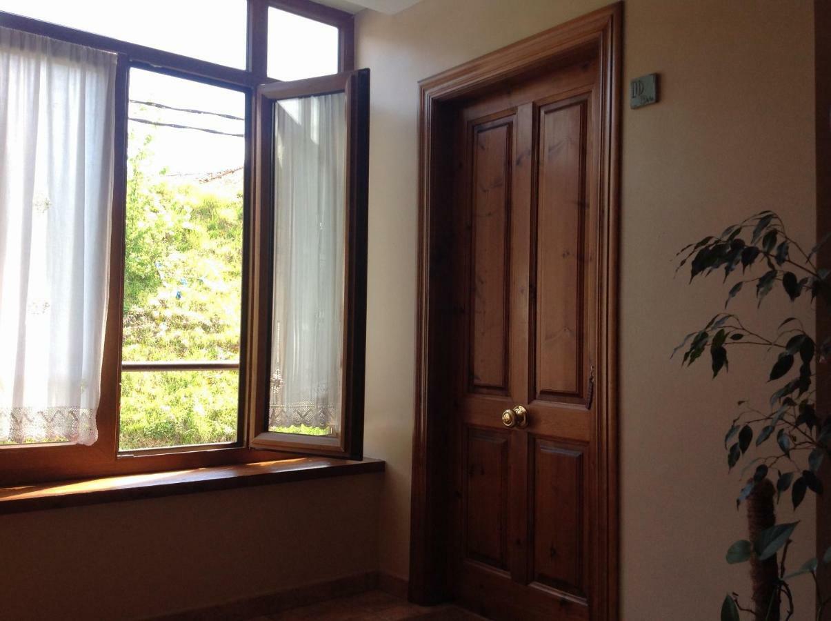 Appartement Casa De La Tila à Arenas De Cabrales Extérieur photo